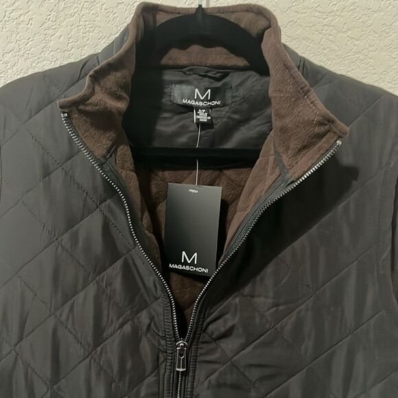 MAGASCHONI Women's Full Zip Diamond Quilted Vest, Black/Brown, Size S - Picture 2 of 11